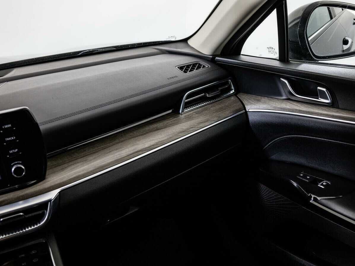 Kia K5 2020 года с пробегом. Фото: #16