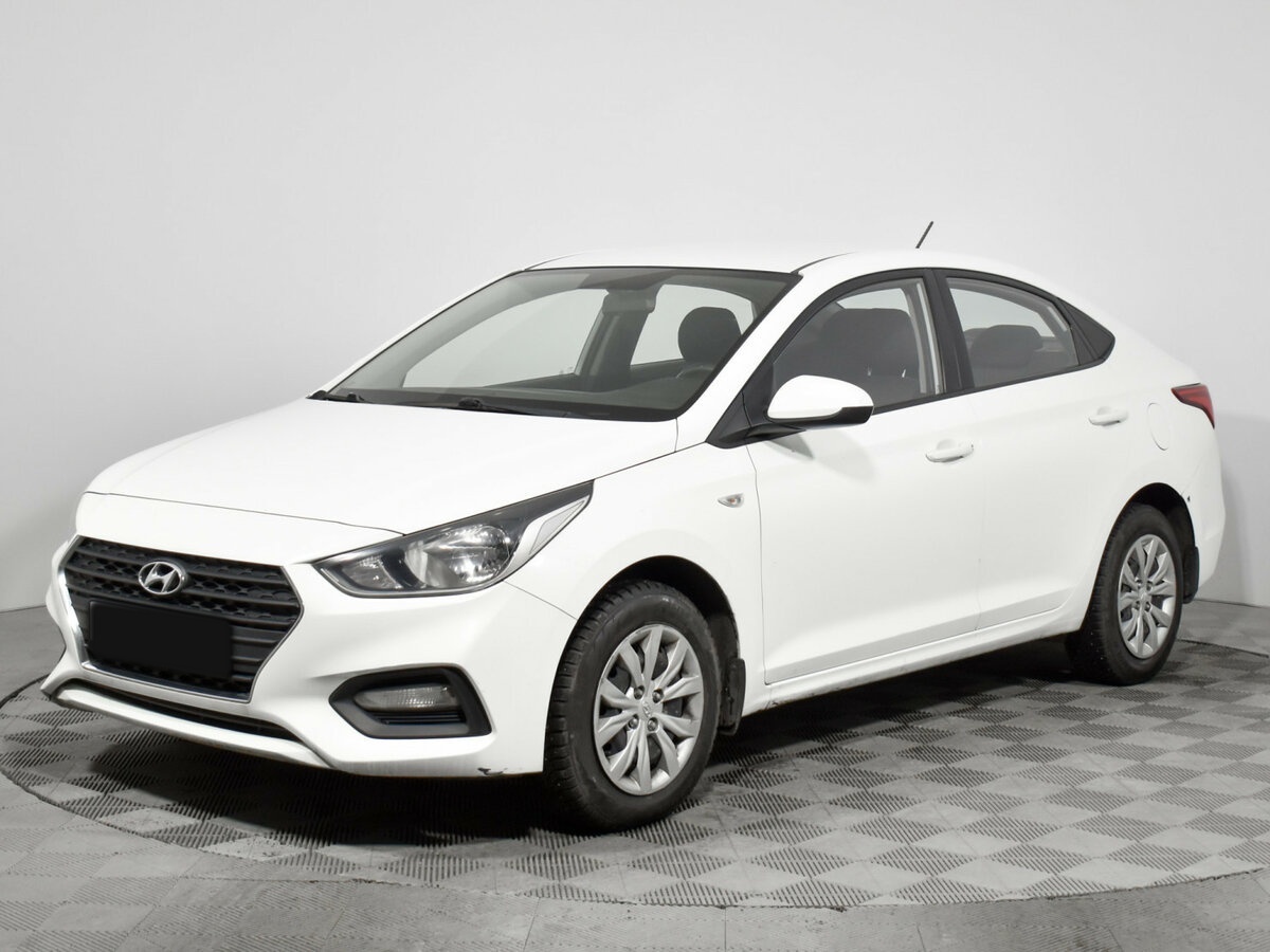 Hyundai Solaris 2018 года с пробегом. Посмотреть фото