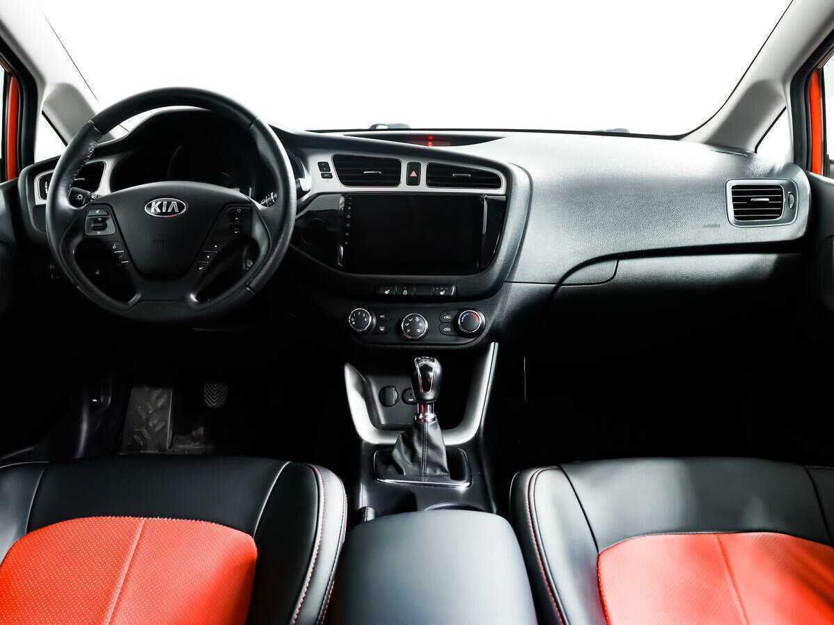 Kia Ceed 2015 года с пробегом. Фото: #8