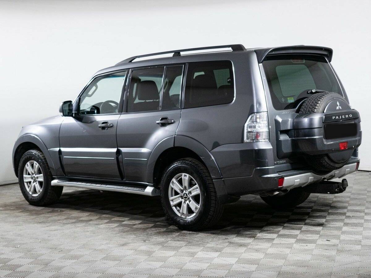 Mitsubishi Pajero 2013 года с пробегом. Фото: #6