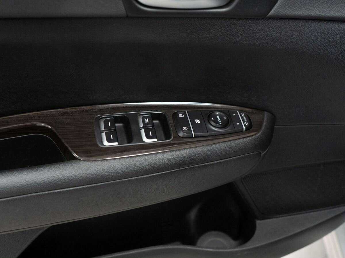 Kia K5 2017 года с пробегом. Фото: #11