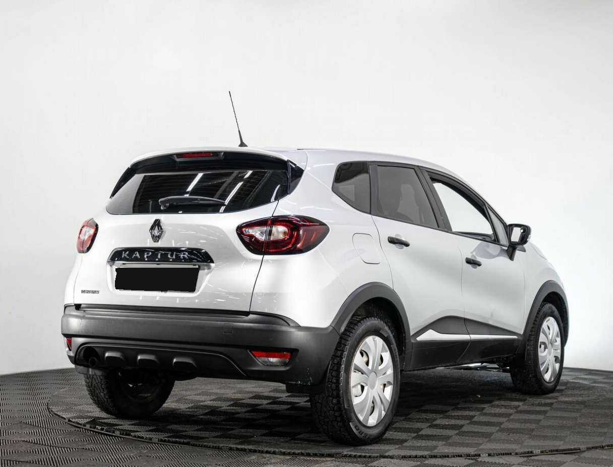 Renault Kaptur 2018 года с пробегом. Фото: #5