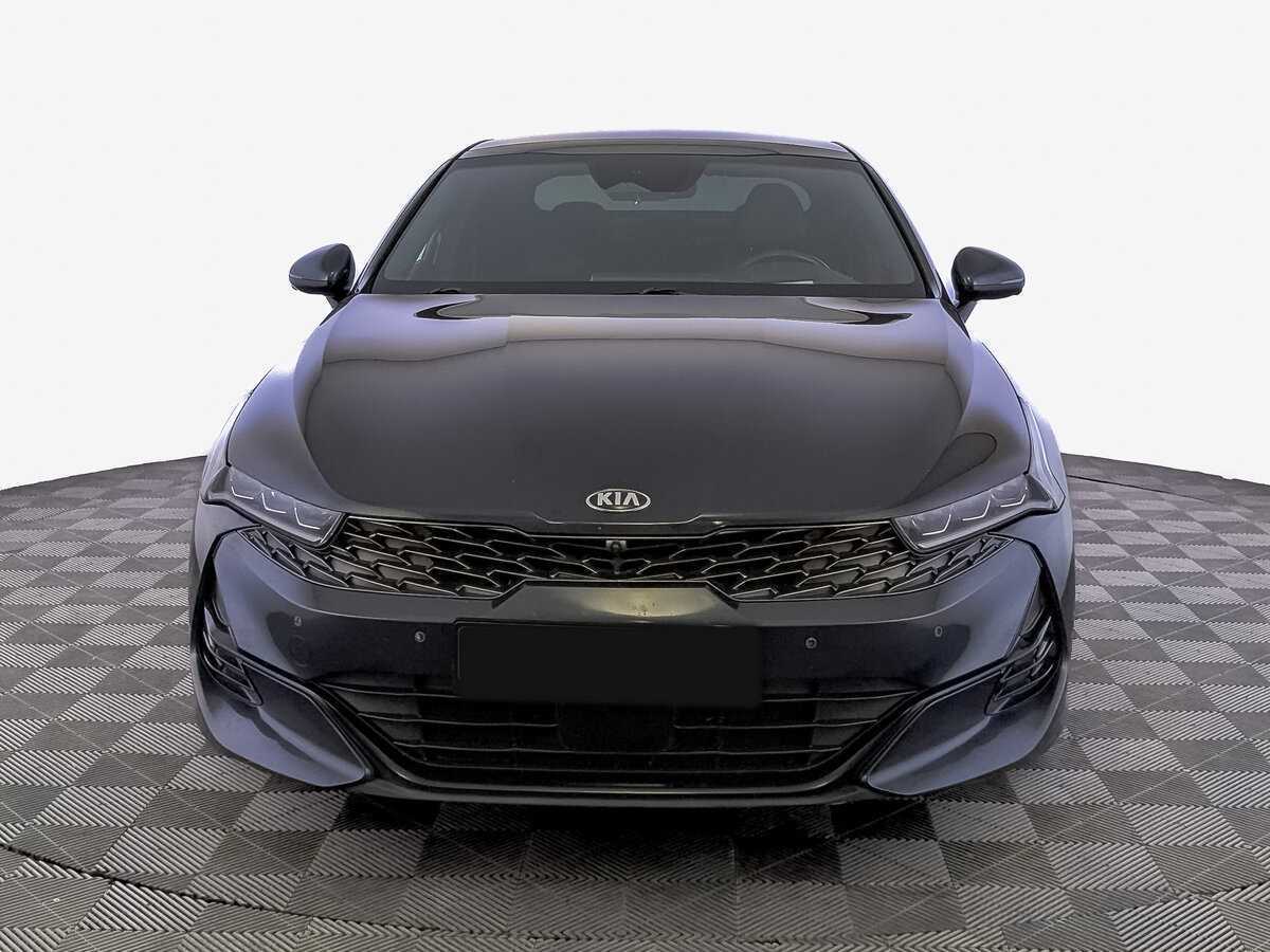Kia K5 2021 года с пробегом. Фото: #1