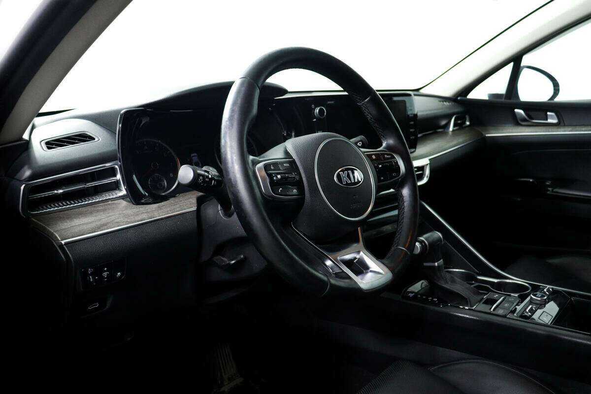 Kia K5 2021 года с пробегом. Фото: #12
