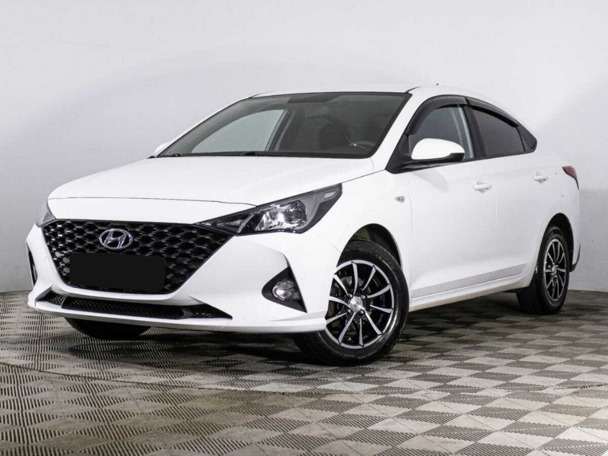Hyundai Solaris 2021 года с пробегом. Посмотреть фото