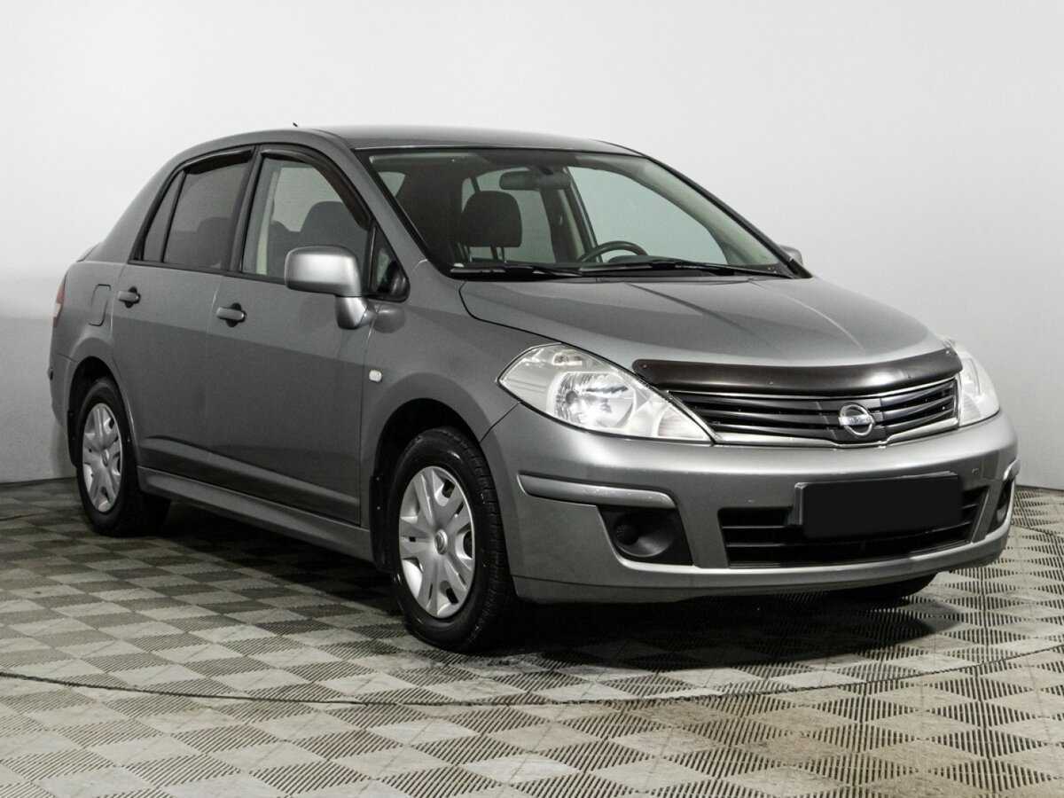Nissan Tiida 2013 года с пробегом. Фото: #2