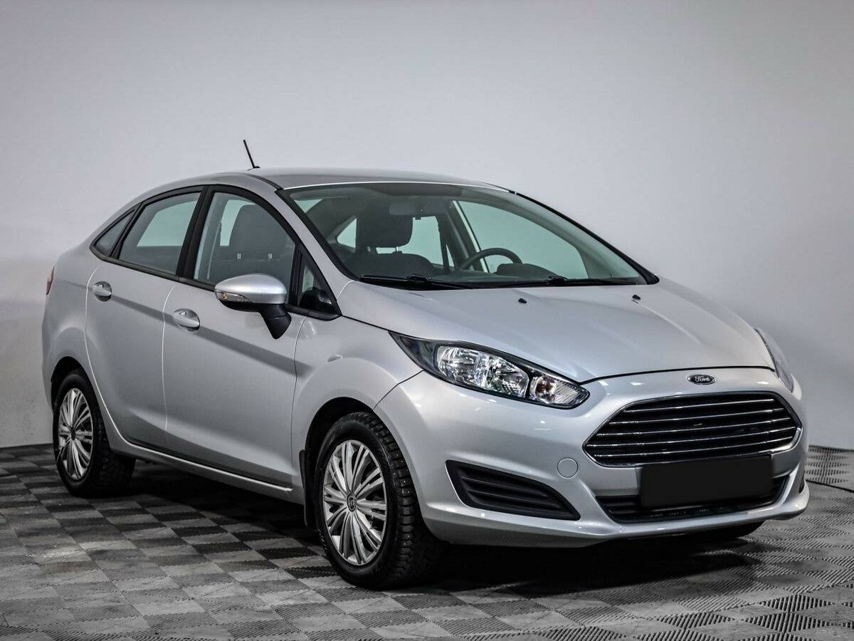 Ford Fiesta 2016 года с пробегом. Фото: #2