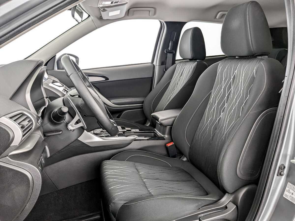 Mitsubishi Eclipse Cross 2019 года с пробегом. Фото: #17