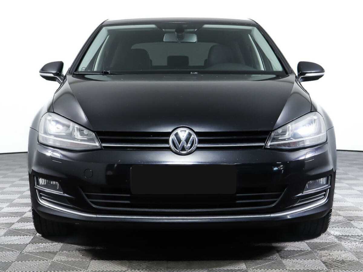 Volkswagen Golf 2013 года с пробегом. Фото: #0