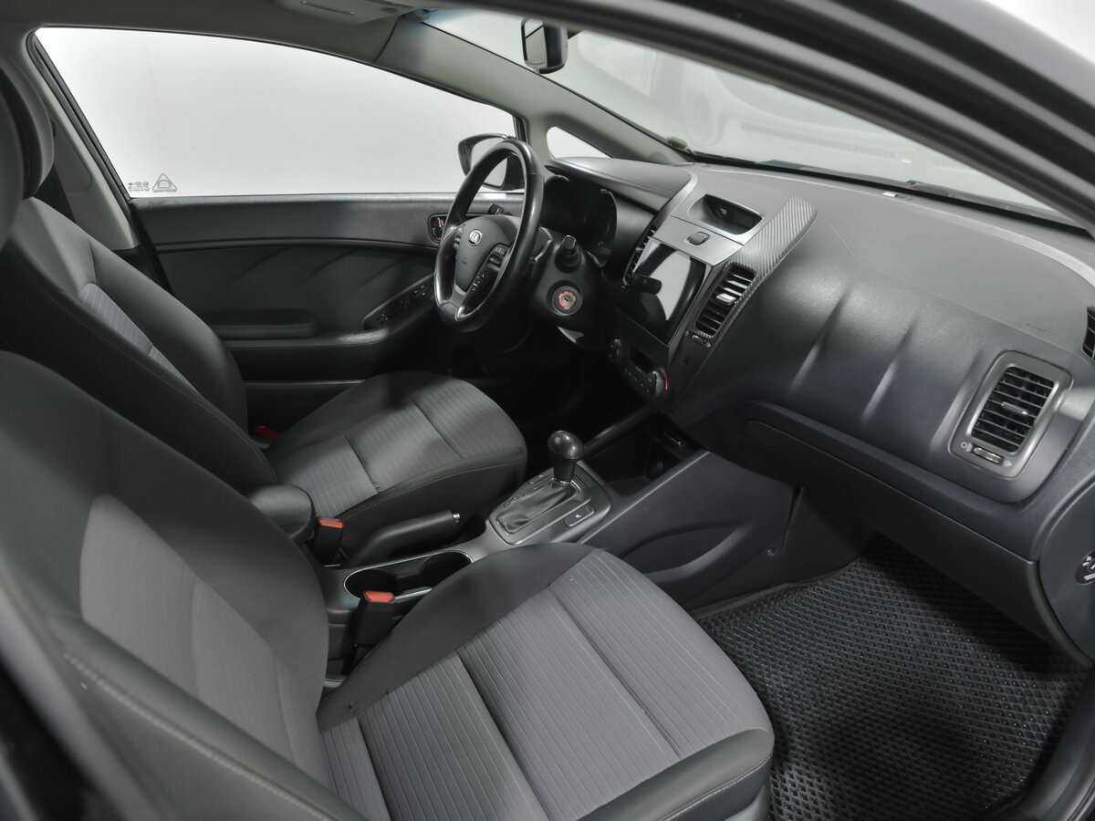 Kia Cerato 2014 года с пробегом. Фото: #12