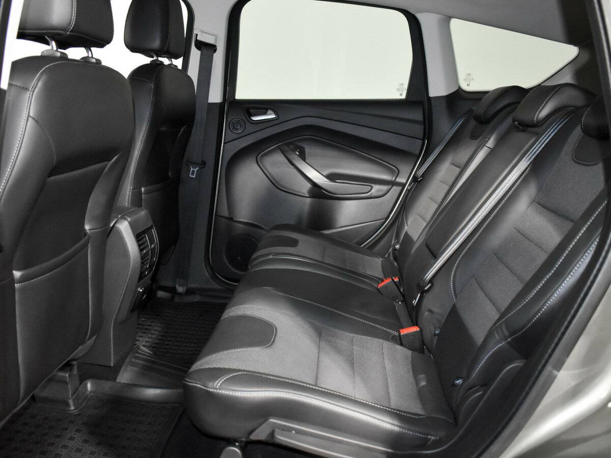 Ford Kuga 2013 года с пробегом. Фото: #10