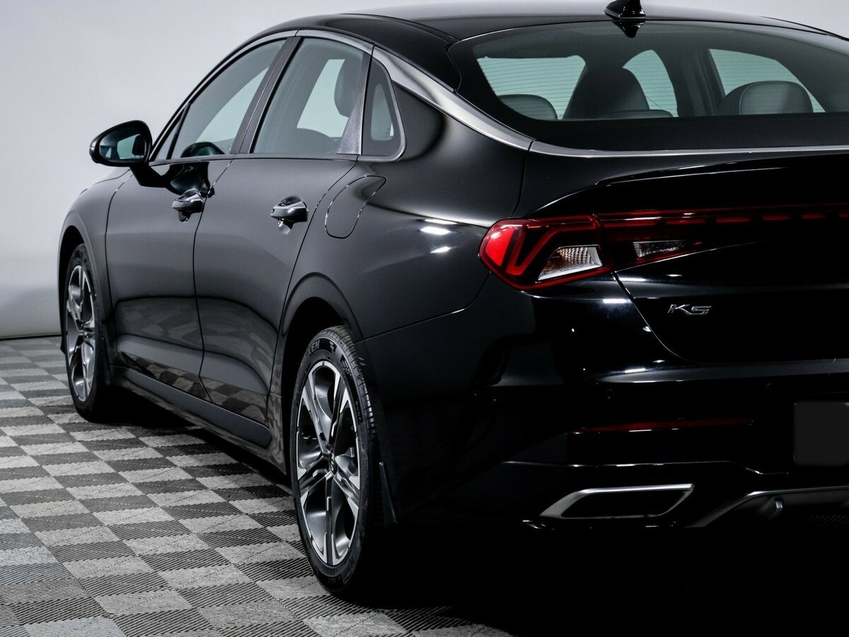 Kia K5 2021 года с пробегом. Фото: #16