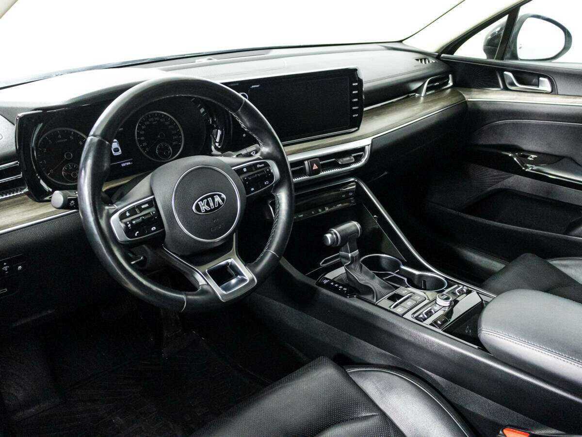 Kia K5 2020 года с пробегом. Фото: #10