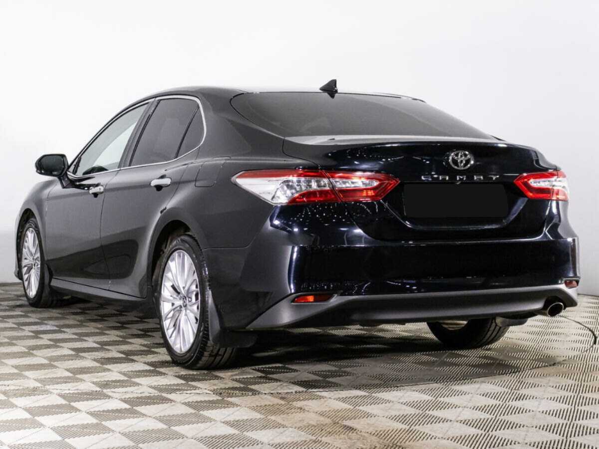 Toyota Camry 2018 года с пробегом. Фото: #6