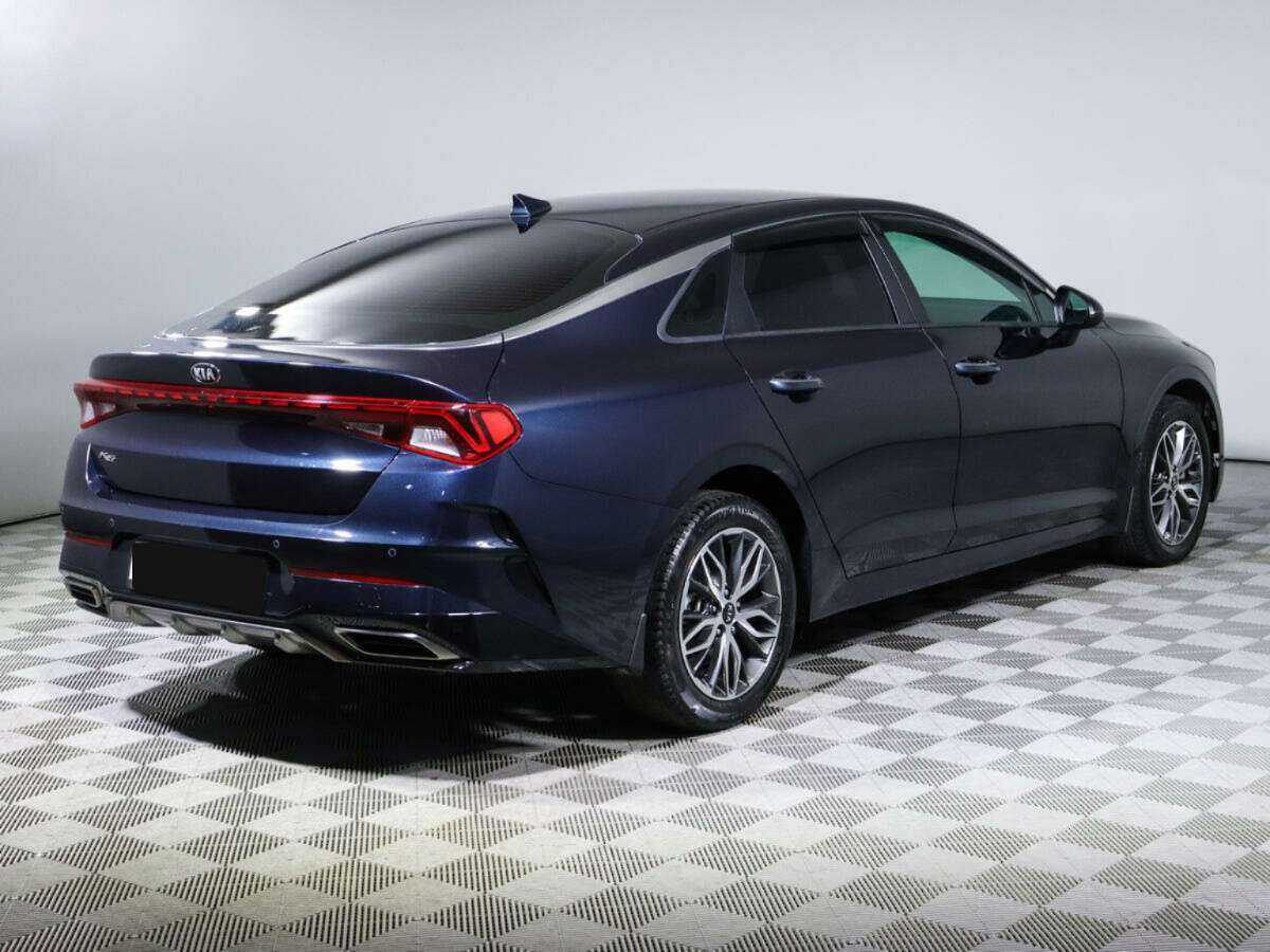 Kia K5 2021 года с пробегом. Фото: #3