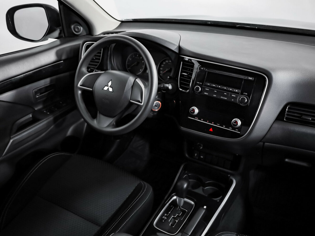 Mitsubishi Outlander 2020 года с пробегом. Фото: #7
