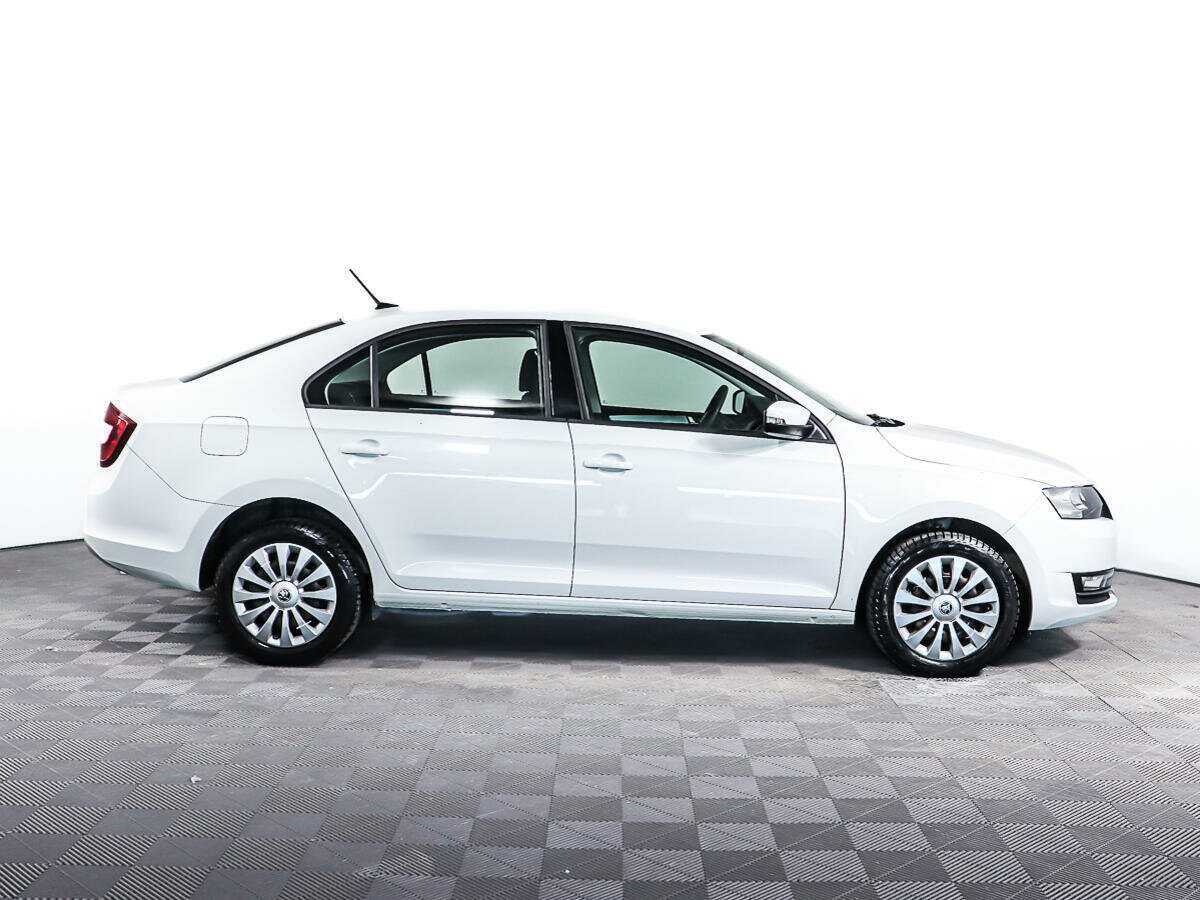 Skoda Rapid 2019 года с пробегом. Фото: #2