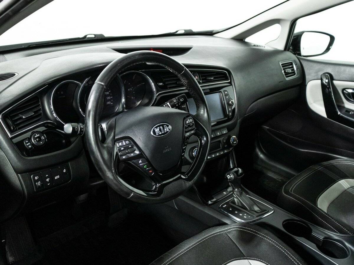 Kia Ceed 2018 года с пробегом. Фото: #10