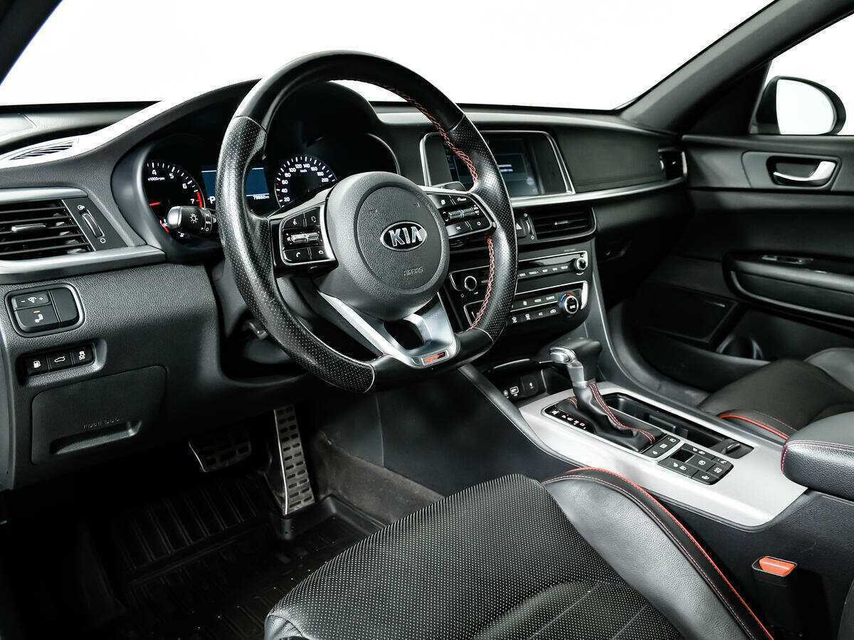 Kia Optima 2018 года с пробегом. Фото: #10