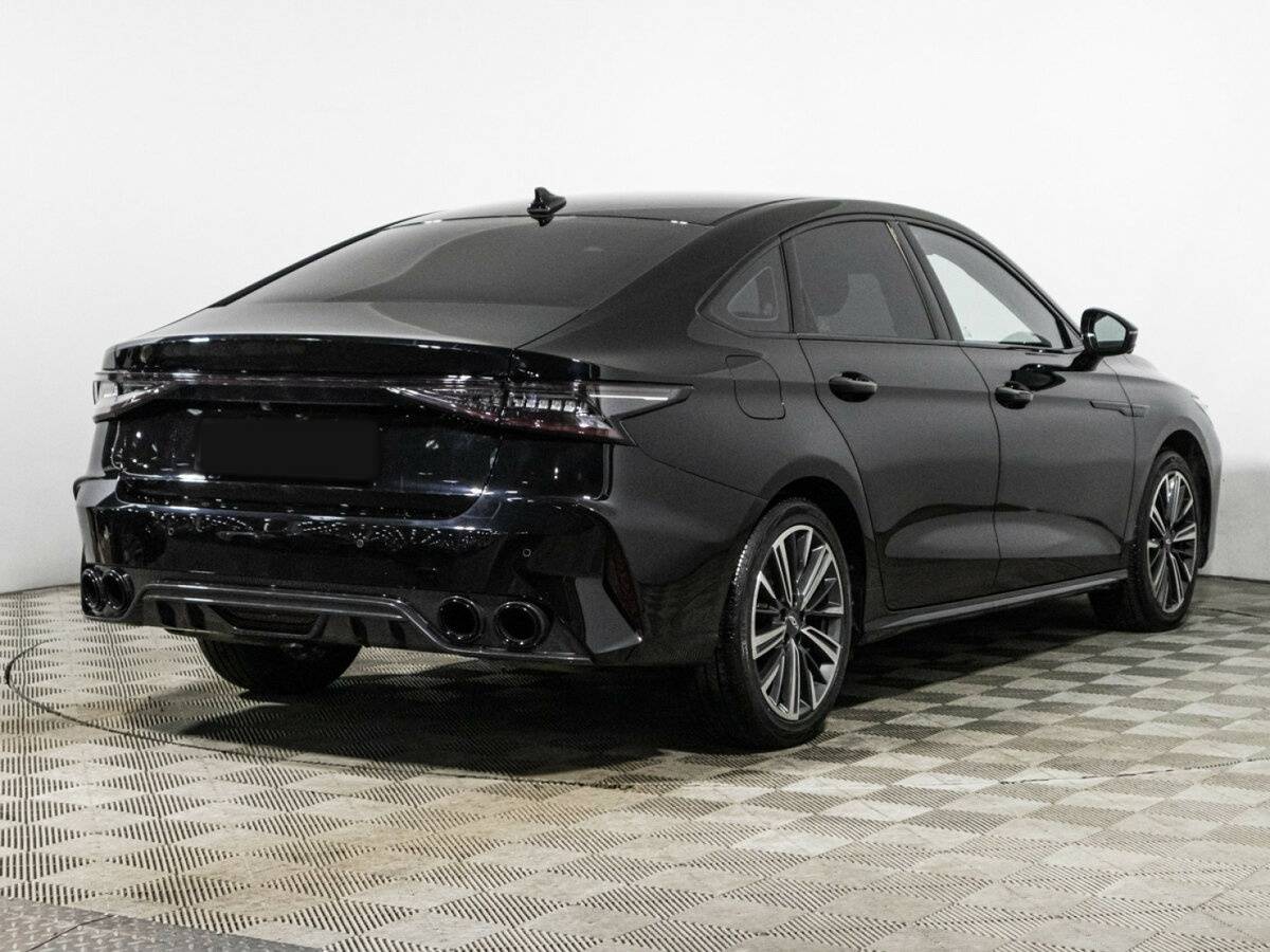 Chery Arrizo 8 2023 года с пробегом. Фото: #4