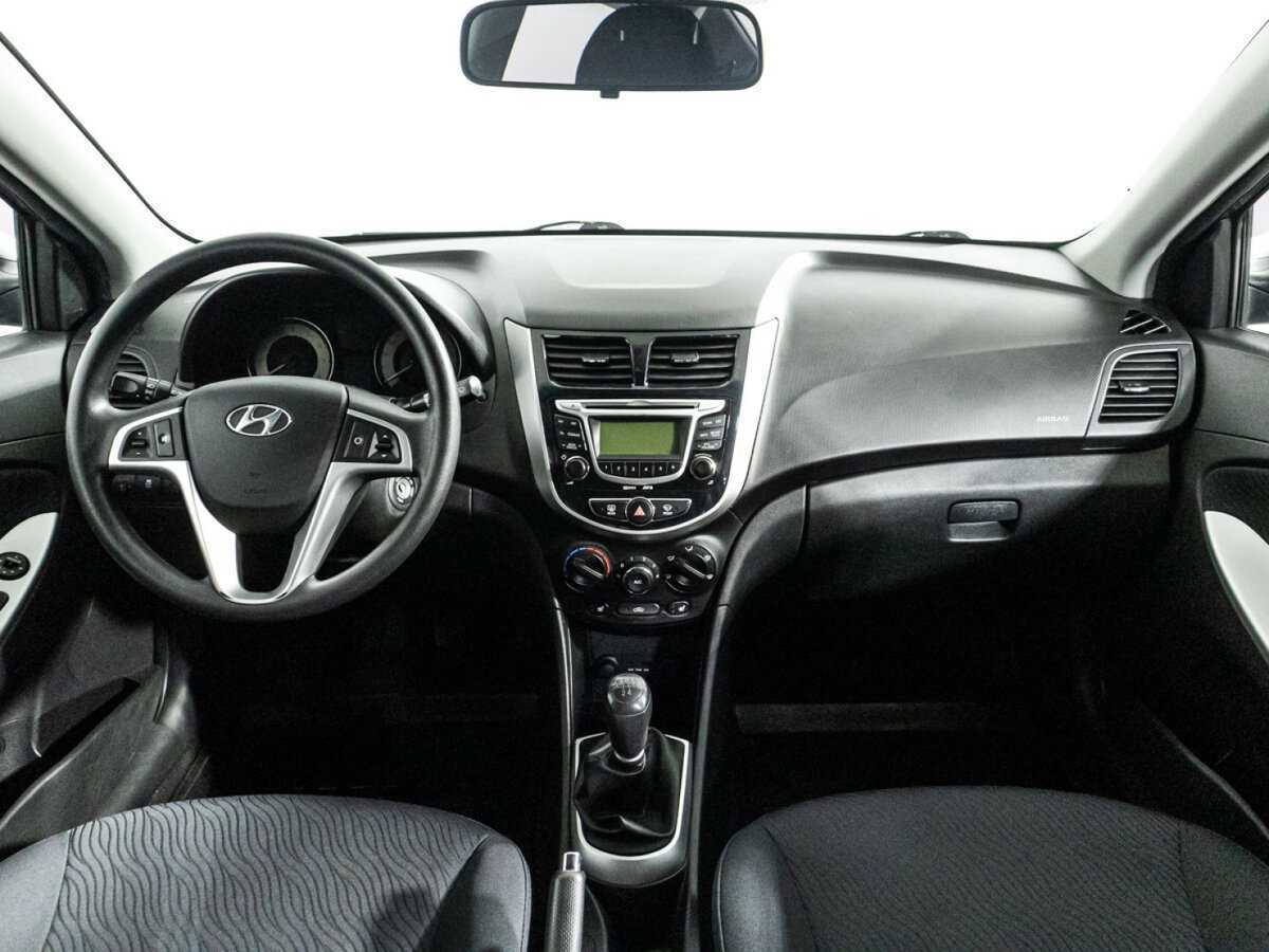 Hyundai Solaris 2013 года с пробегом. Фото: #12