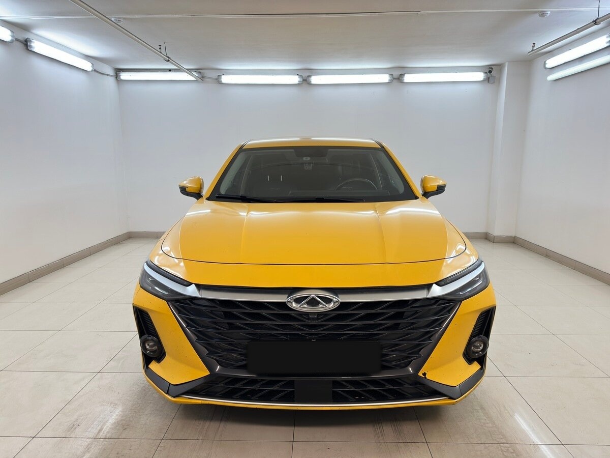 Chery Arrizo 8 2024 года с пробегом. Фото: #1