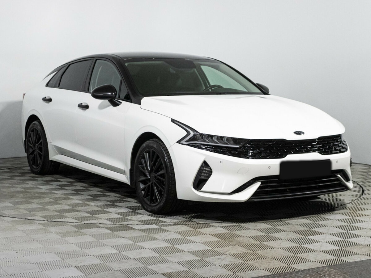 Kia K5 2021 года с пробегом. Фото: #2