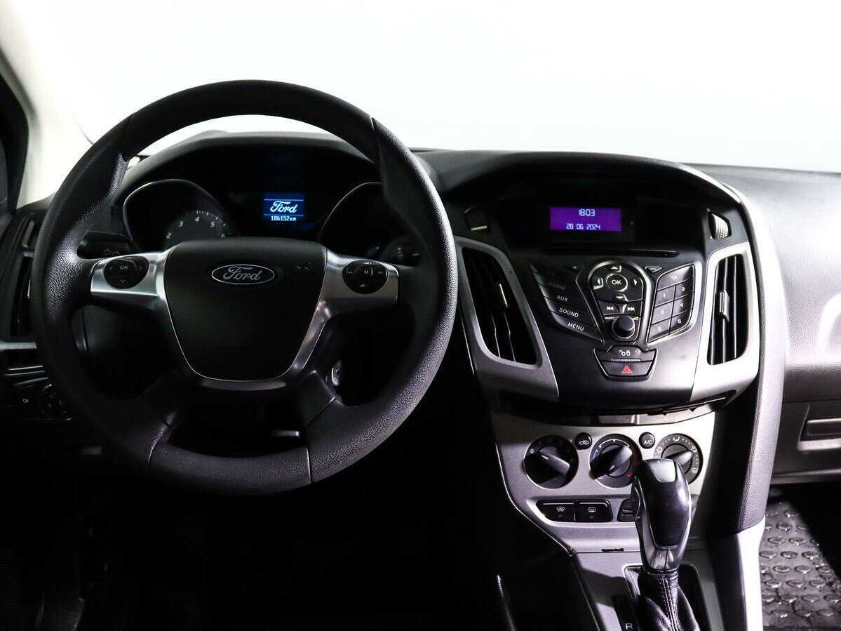 Ford Focus 2012 года с пробегом. Фото: #9
