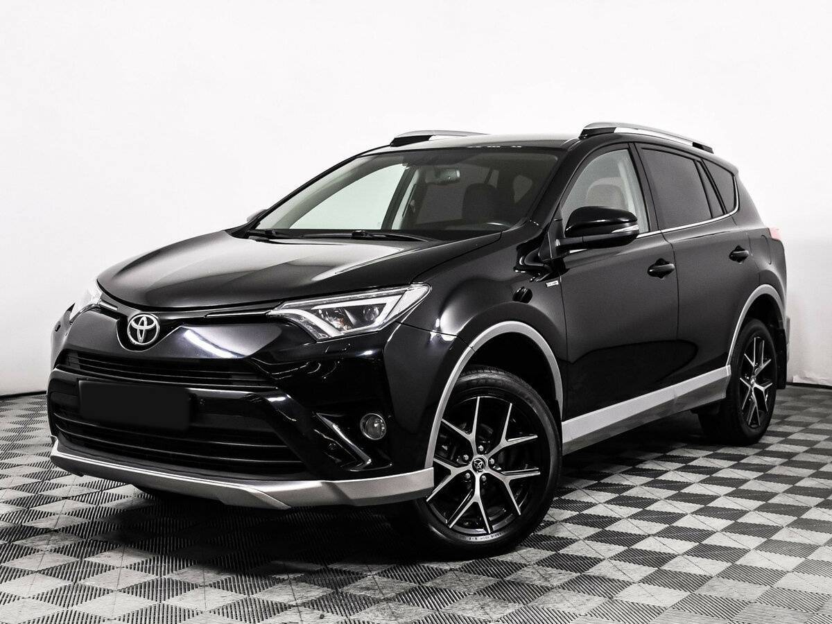 Toyota RAV4 2017 года с пробегом. Фото: #0