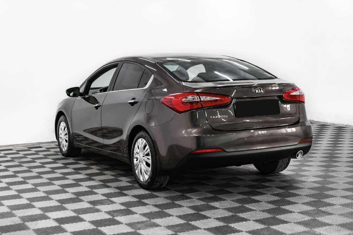 Kia Cerato 2013 года с пробегом. Фото: #5