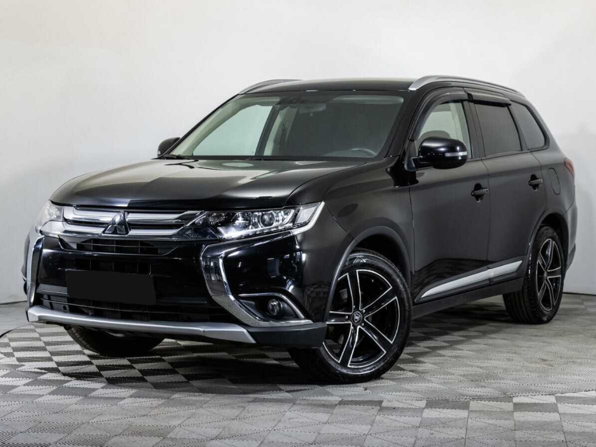 Mitsubishi Outlander 2018 года с пробегом. Фото: #0