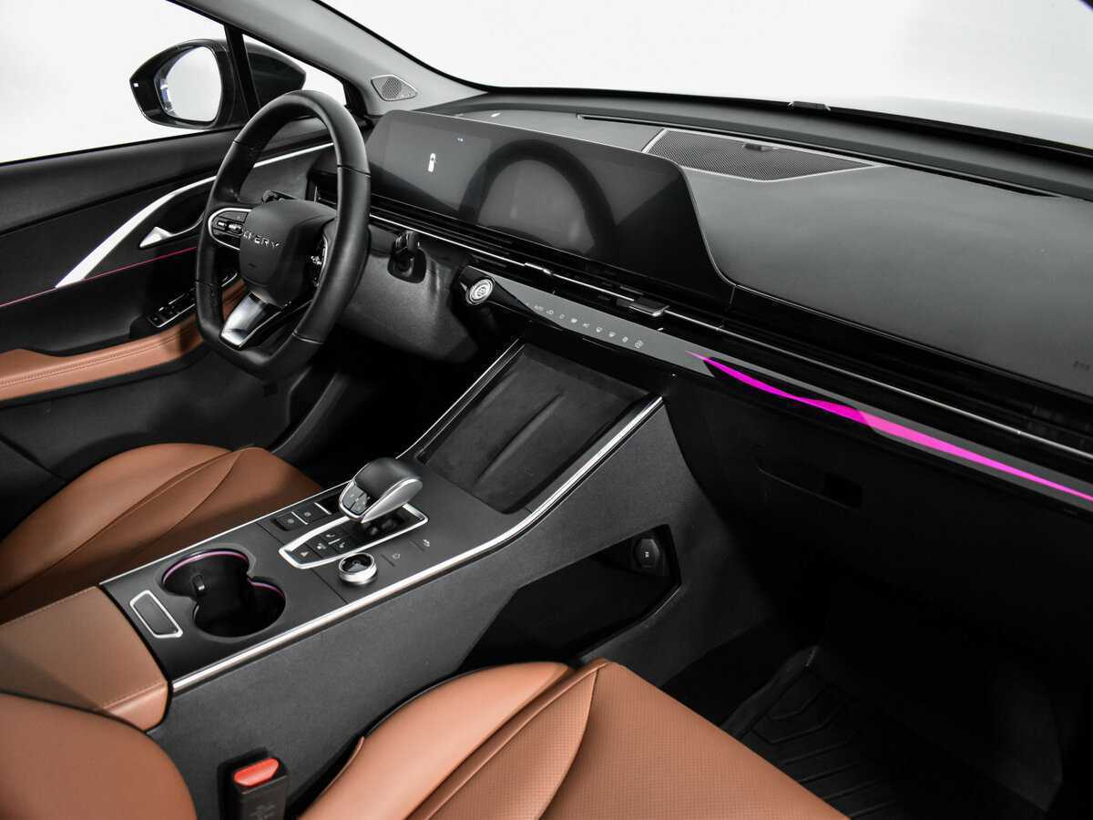 OMODA C5 2023 года с пробегом. Фото: #13