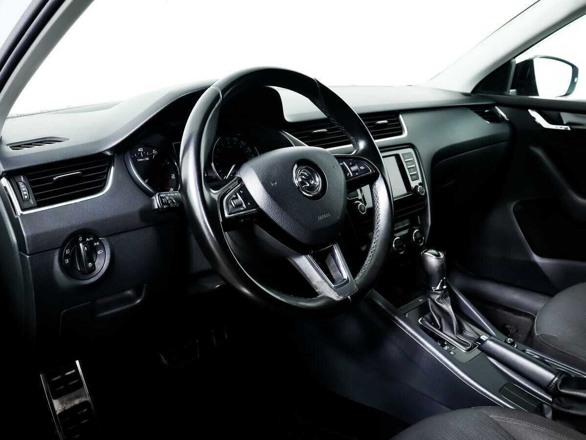 Skoda Octavia 2016 года с пробегом. Фото: #12