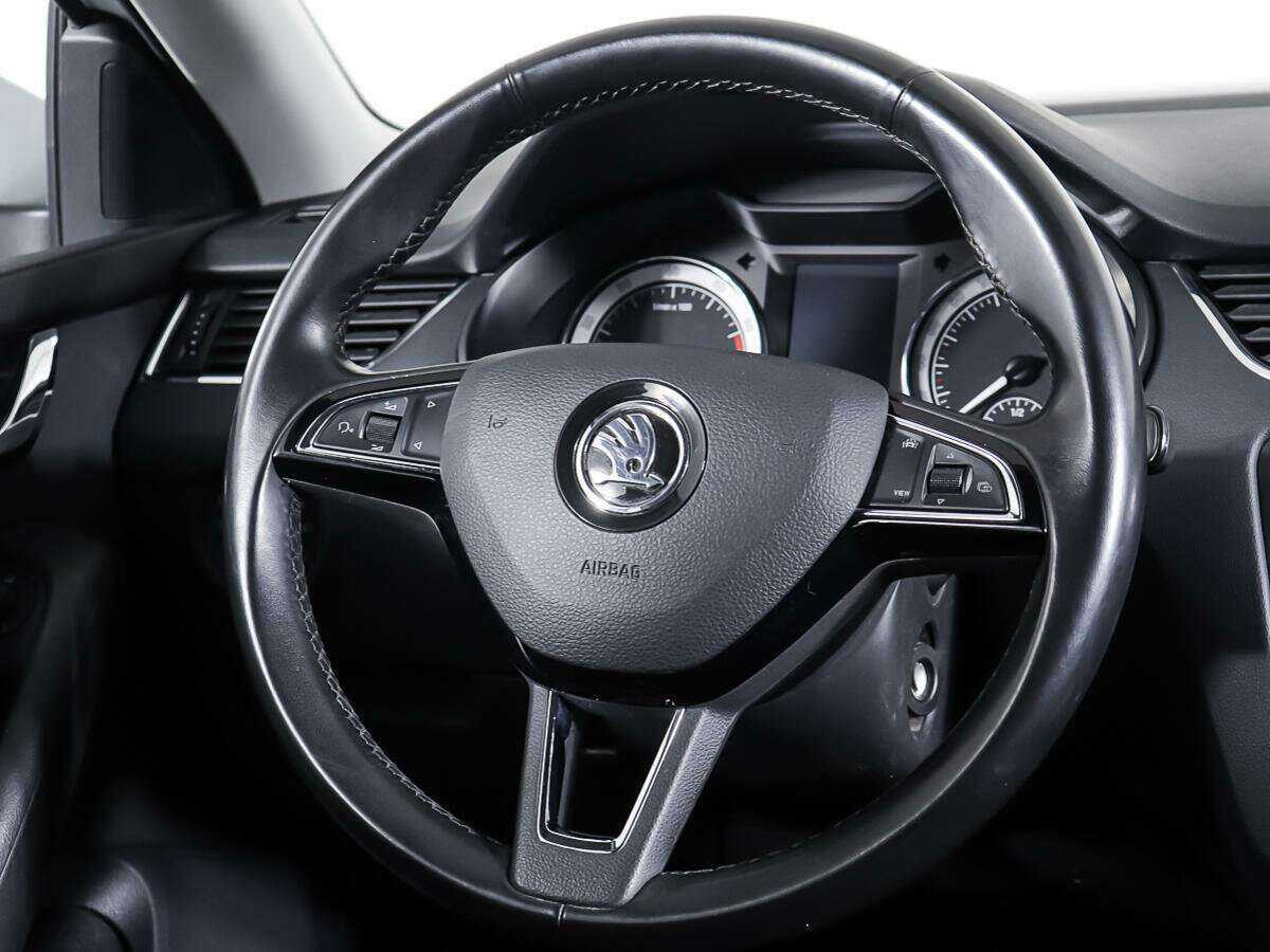 Skoda Octavia 2020 года с пробегом. Фото: #13