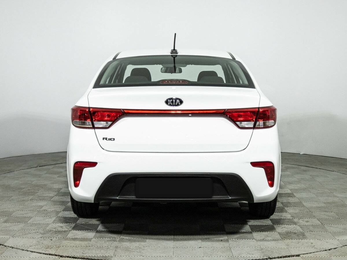 Kia Rio 2018 года с пробегом. Фото: #5
