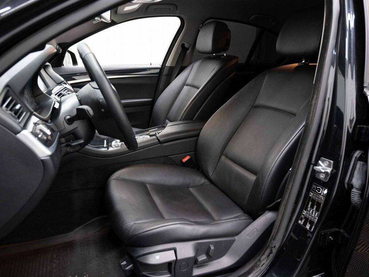 BMW 5 серии 2012 года с пробегом. Фото: #7
