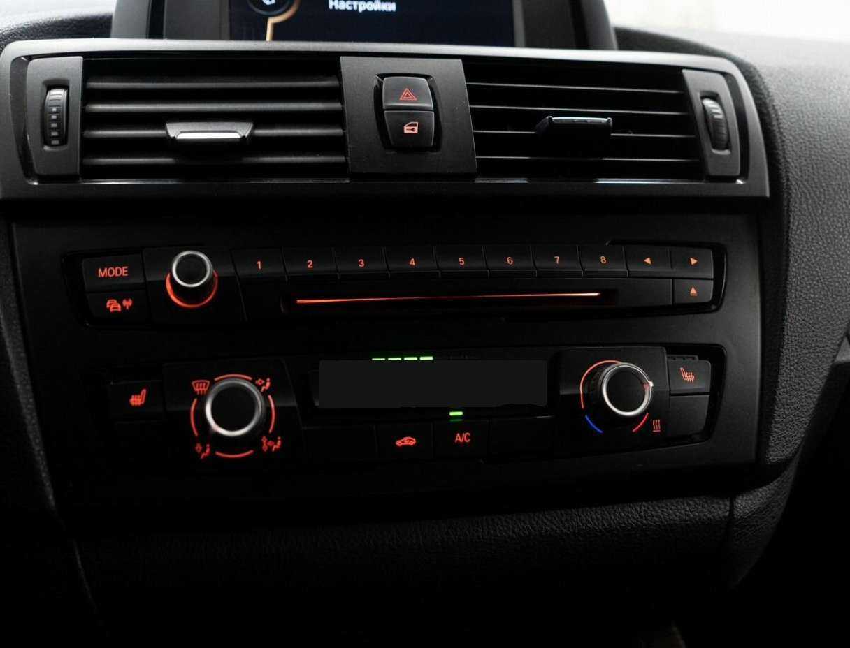 BMW 1 серии 2012 года с пробегом. Фото: #12