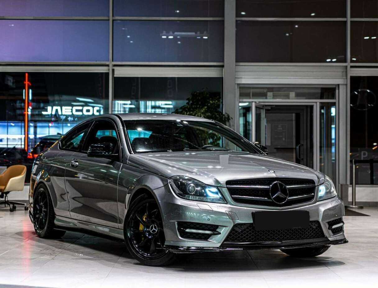 Mercedes-Benz C-Класс 2012 года с пробегом. Фото: #1
