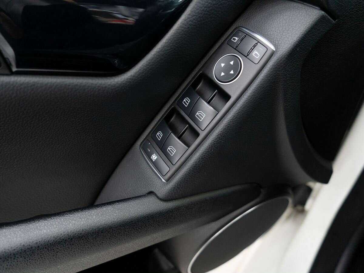 Mercedes-Benz C-Класс 2012 года с пробегом. Фото: #13