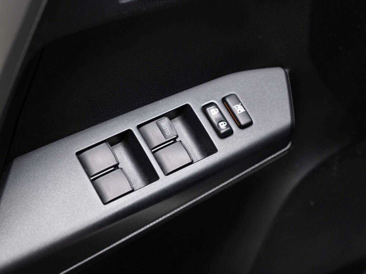 Toyota RAV4 2017 года с пробегом. Фото: #13