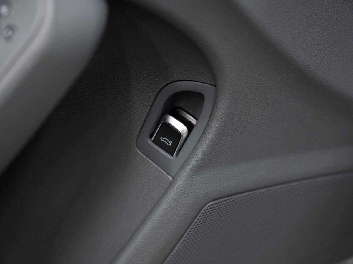 Audi A4 2012 года с пробегом. Фото: #10