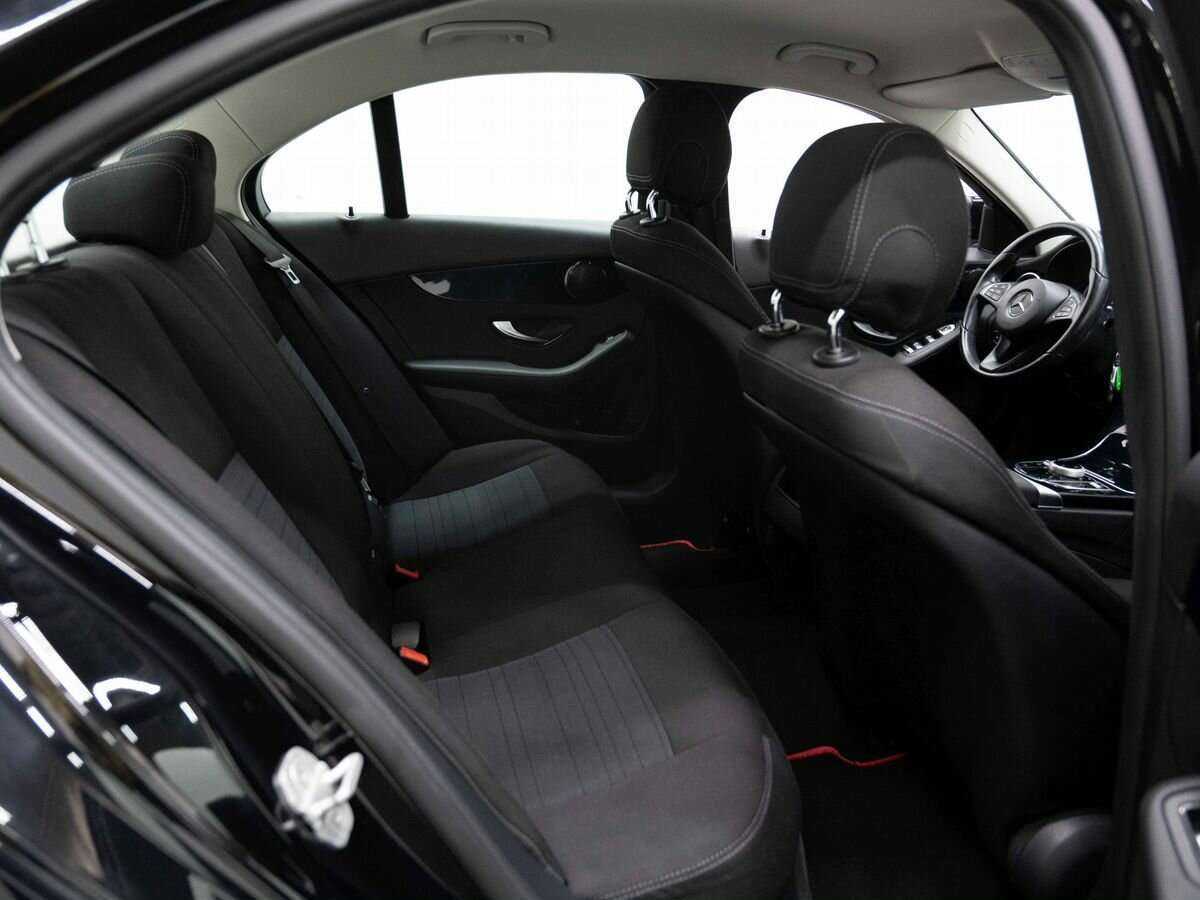 Mercedes-Benz C-Класс 2015 года с пробегом. Фото: #16