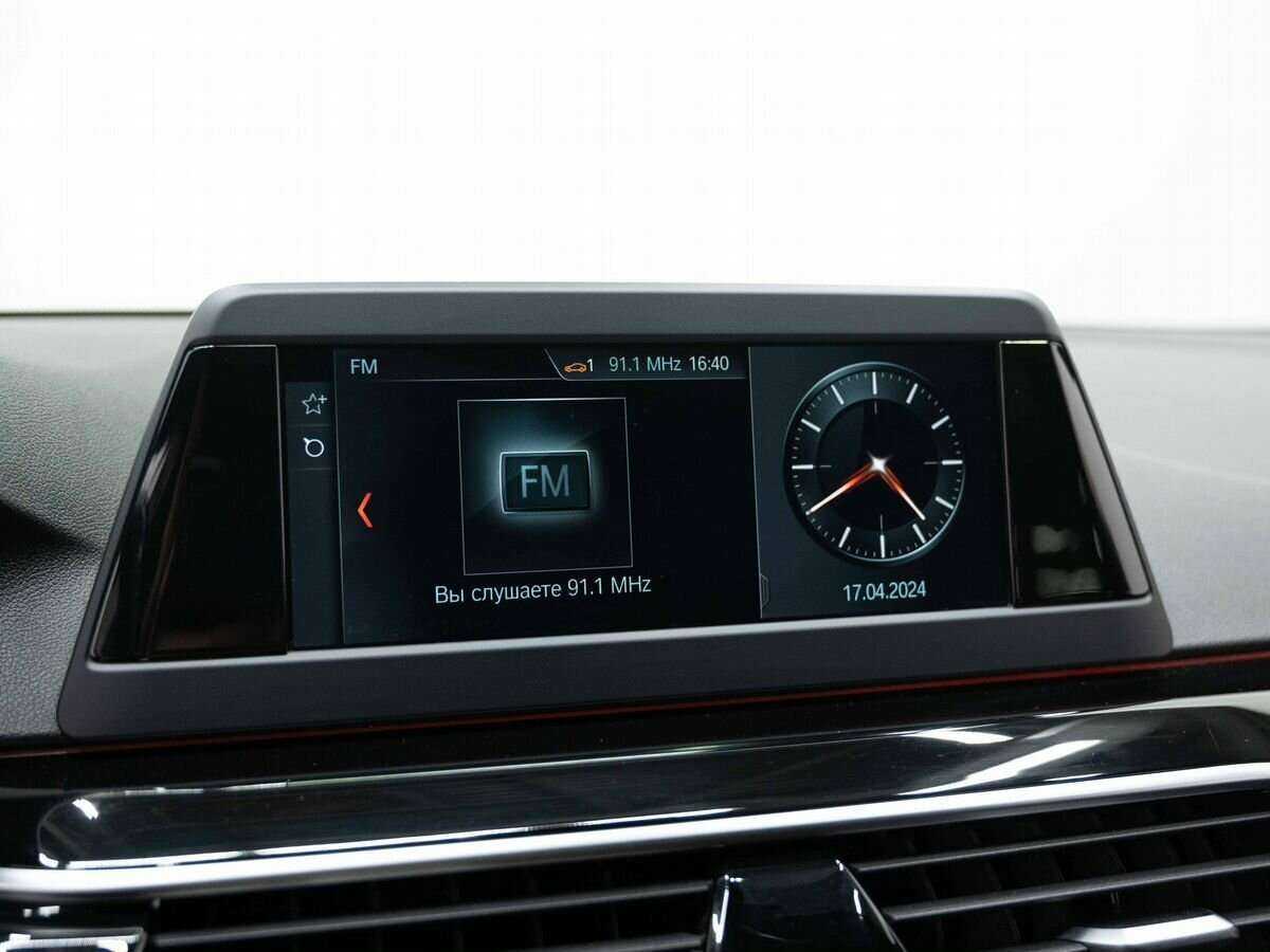 BMW 5 серии 2019 года с пробегом. Фото: #19