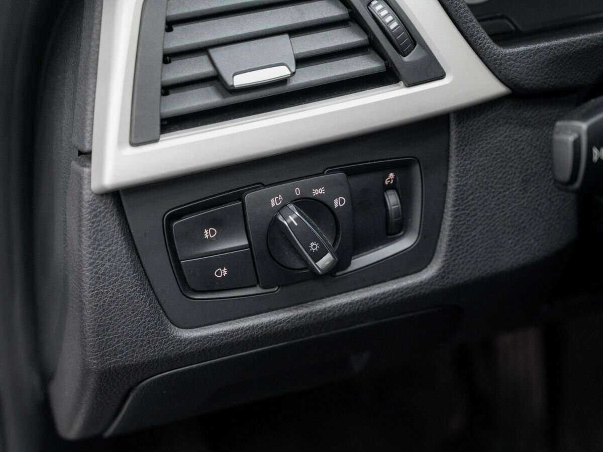 BMW 3 серии 2015 года с пробегом. Фото: #15