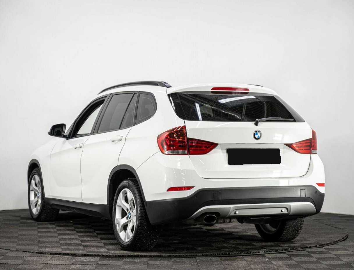 BMW X1 2013 года с пробегом. Фото: #3