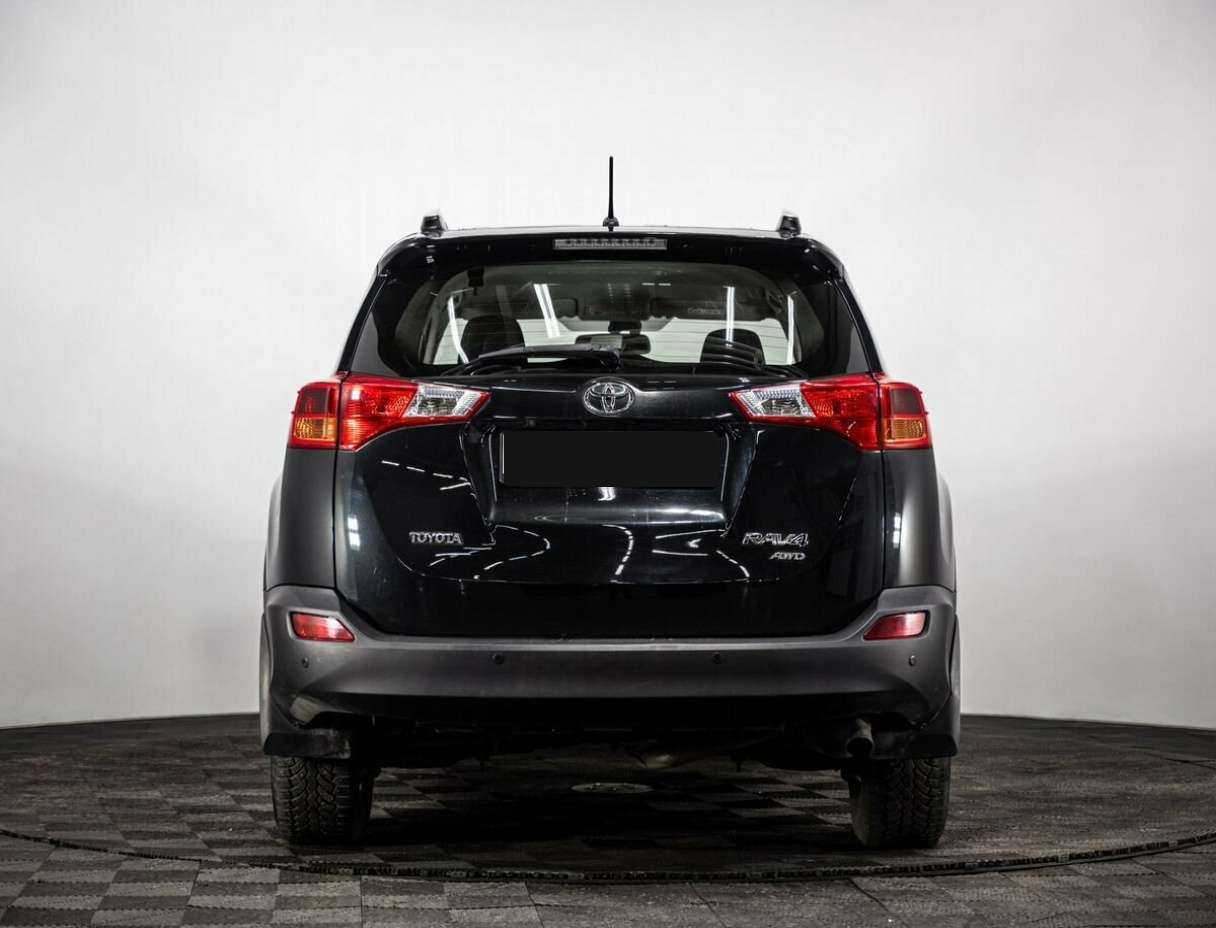 Toyota RAV4 2014 года с пробегом. Фото: #4