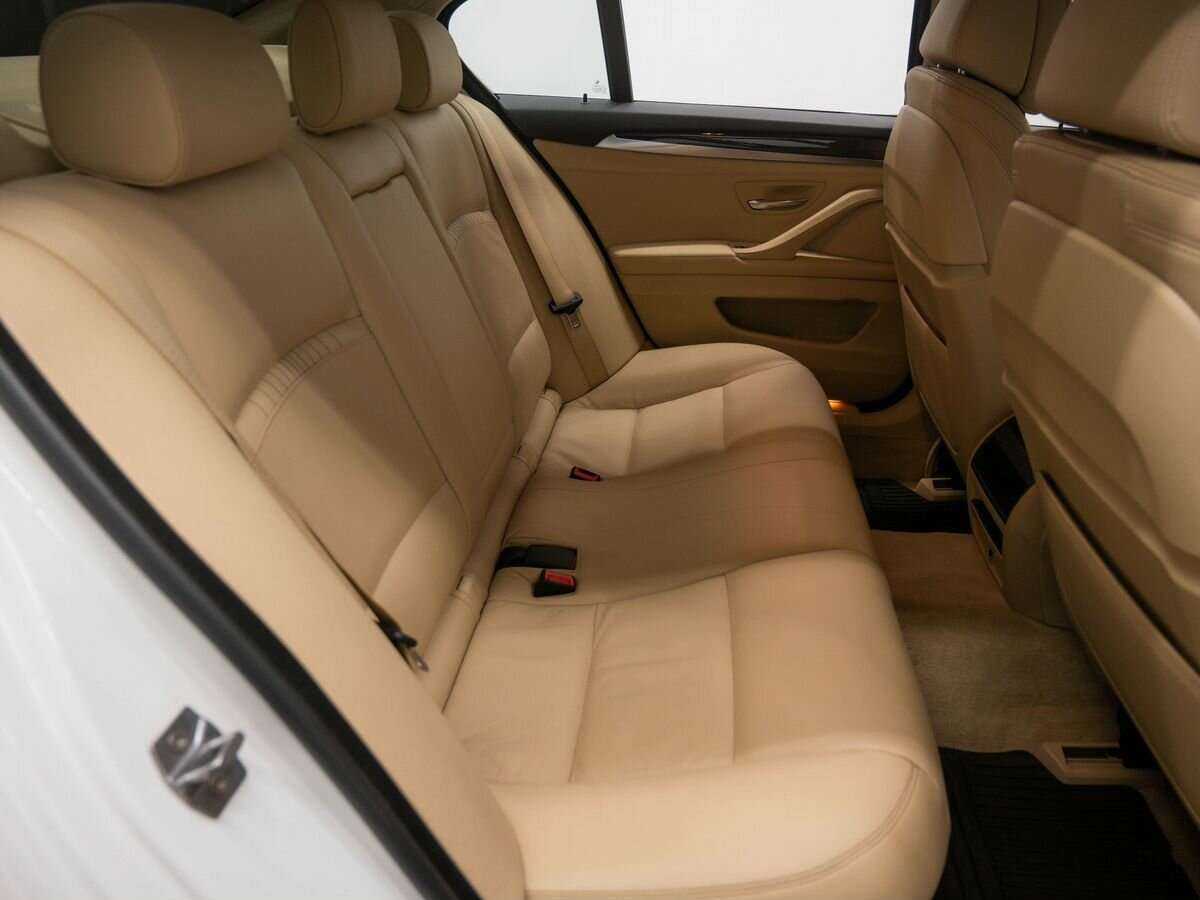 BMW 5 серии 2015 года с пробегом. Фото: #7