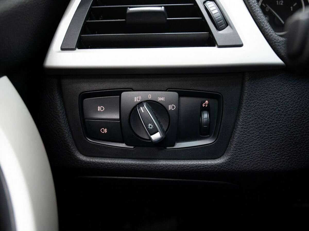 BMW 3 серии 2016 года с пробегом. Фото: #15