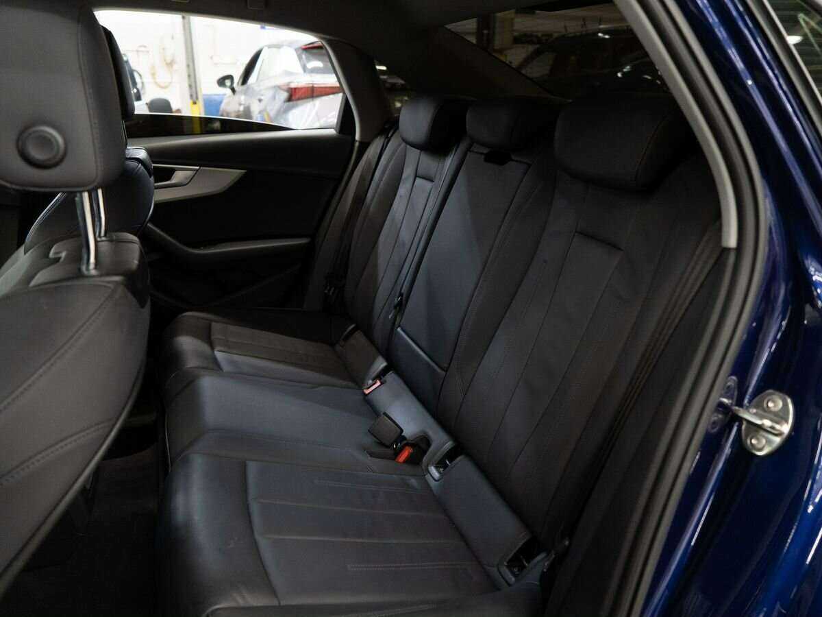 Audi A4 2020 года с пробегом. Фото: #6