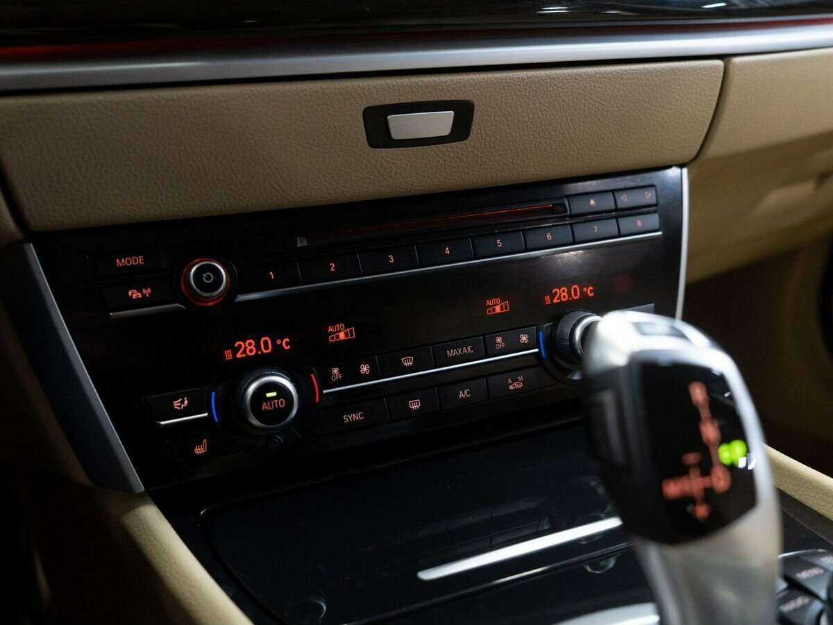 BMW 5 серии 2014 года с пробегом. Фото: #13